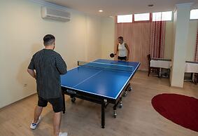 Club Karakas Apart