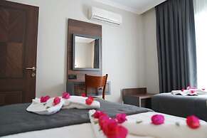 Club Karakas Apart