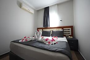 Club Karakas Apart
