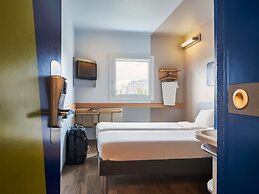 ibis budget Vélizy