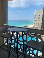 Cancun Plaza Condo Mexico