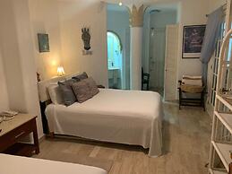 Cancun Plaza Condo Mexico