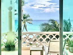 Cancun Plaza Condo Mexico
