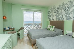Cancun Plaza Condo Mexico