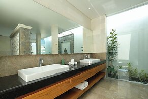 Villa Ava