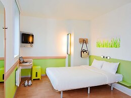 ibis budget Zurich Airport