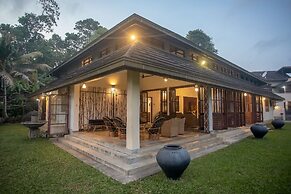 Serenity Lake Front Villa