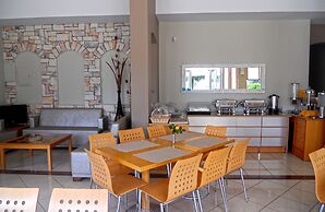 Alexander Inn