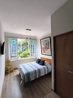 Flying Dog Backpackers Hostel