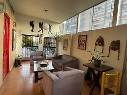 Flying Dog Backpackers Hostel
