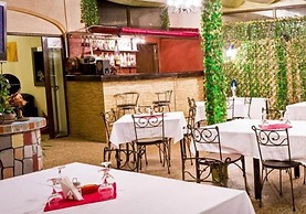 Hotel Eos