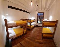 Flying Dog Hostel B&B