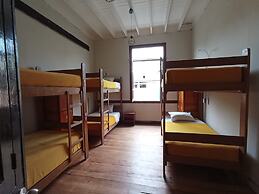 Flying Dog Hostel B&B