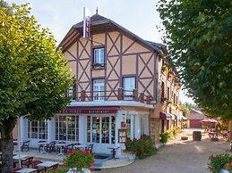 Hôtel Le Chalet de la Forêt