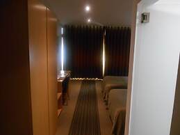 Hotel Ritz Capital