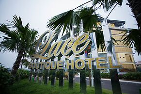 Lace Boutique Hotel