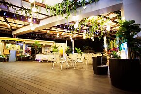 Lace Boutique Hotel