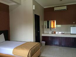 Crown Hotel
