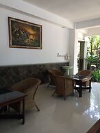 Crown Hotel