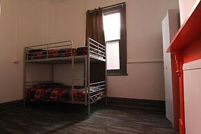 Haus Accommodation - Hostel