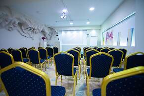 Bougainville Bay Hotel