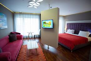 Bougainville Bay Hotel