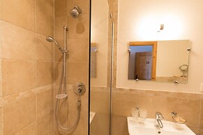 Mountain Lodge & Spa Les Crosets