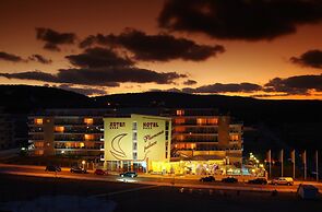 Plamena Palace