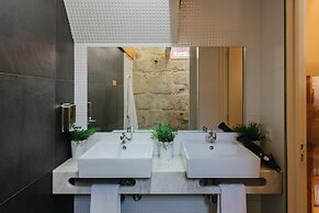 Happy Porto Hostel & Apartments