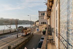 Happy Porto Hostel & Apartments