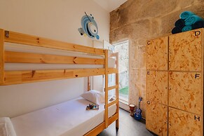 Happy Porto Hostel & Apartments