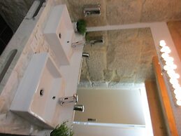 Happy Porto Hostel & Apartments