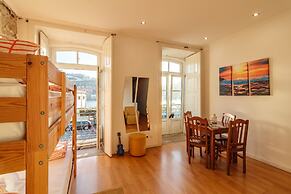 Happy Porto Hostel & Apartments