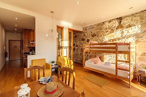 Happy Porto Hostel & Apartments