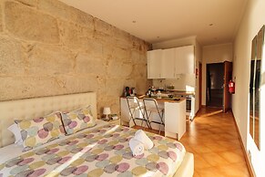 Happy Porto Hostel & Apartments