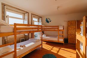 Happy Porto Hostel & Apartments