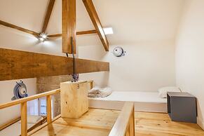 Happy Porto Hostel & Apartments