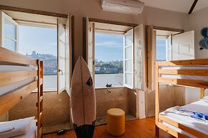 Happy Porto Hostel & Apartments