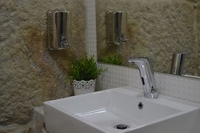 Happy Porto Hostel & Apartments