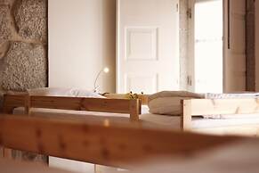 Happy Porto Hostel & Apartments