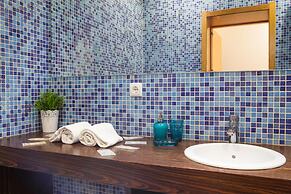 Happy Porto Hostel & Apartments
