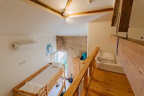 Happy Porto Hostel & Apartments