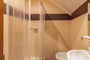 Happy Porto Hostel & Apartments