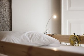 Happy Porto Hostel & Apartments