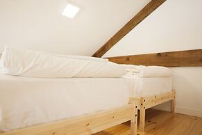 Happy Porto Hostel & Apartments