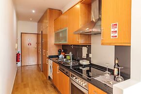 Happy Porto Hostel & Apartments