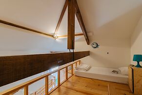 Happy Porto Hostel & Apartments