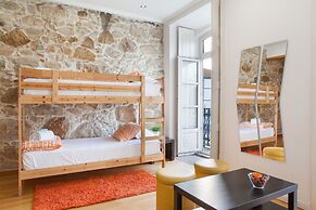 Happy Porto Hostel & Apartments