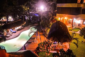 Casamar Suites