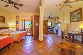 Casamar Suites
